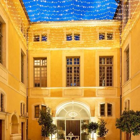 Margaret - Hotel Chouleur Nîmes Kültér fotó
