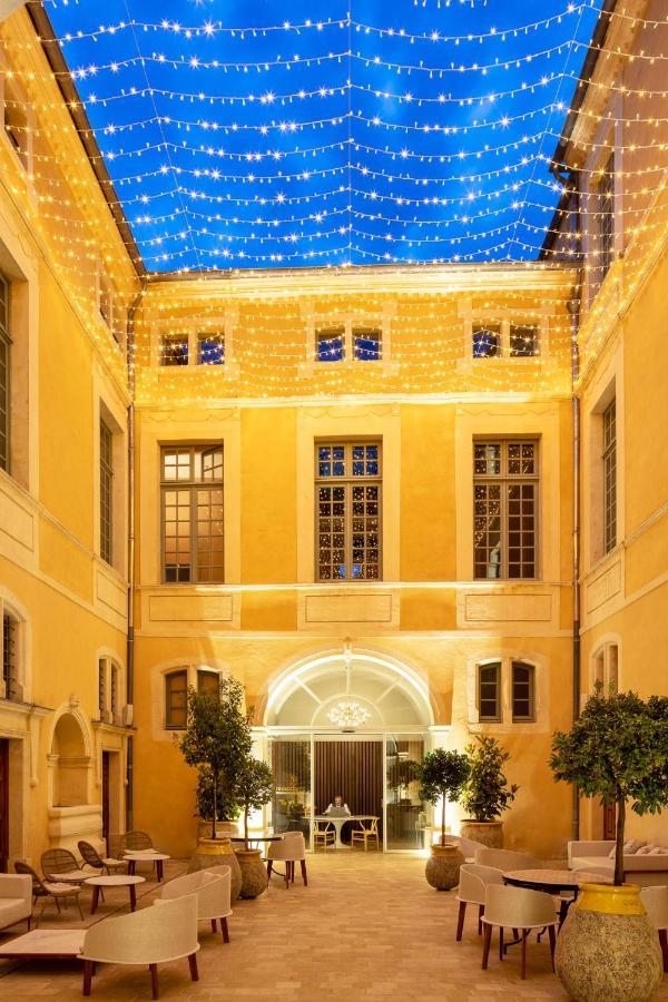 Margaret - Hotel Chouleur Nîmes Kültér fotó
